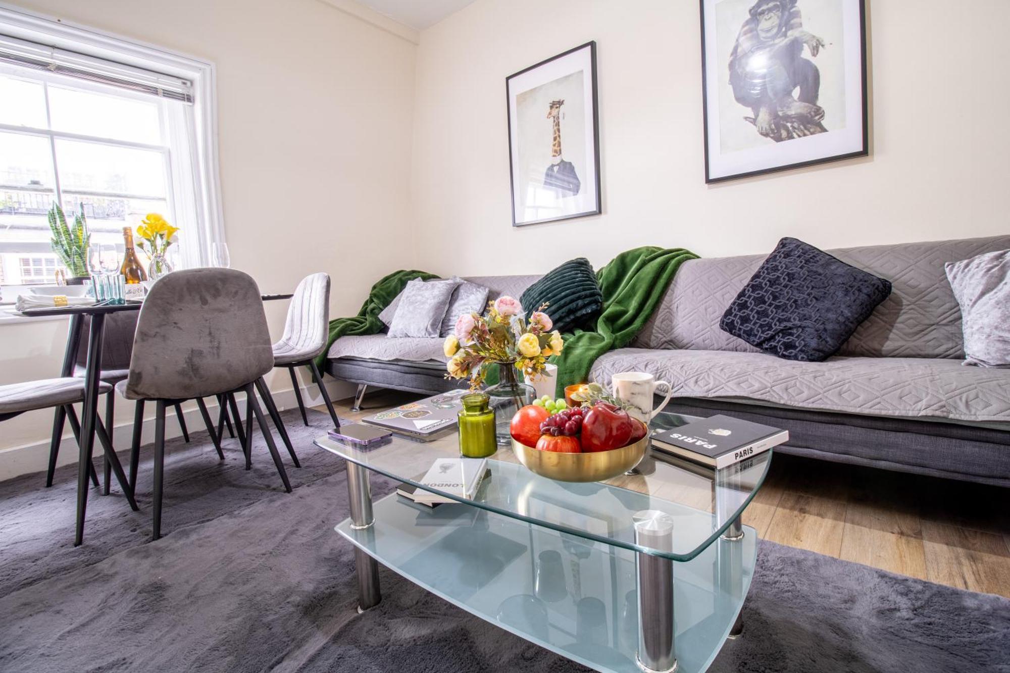 Cosy 2-Bedroom Apartment In Mayfair 8Cb - 4Th Floor No Elevator London Bagian luar foto