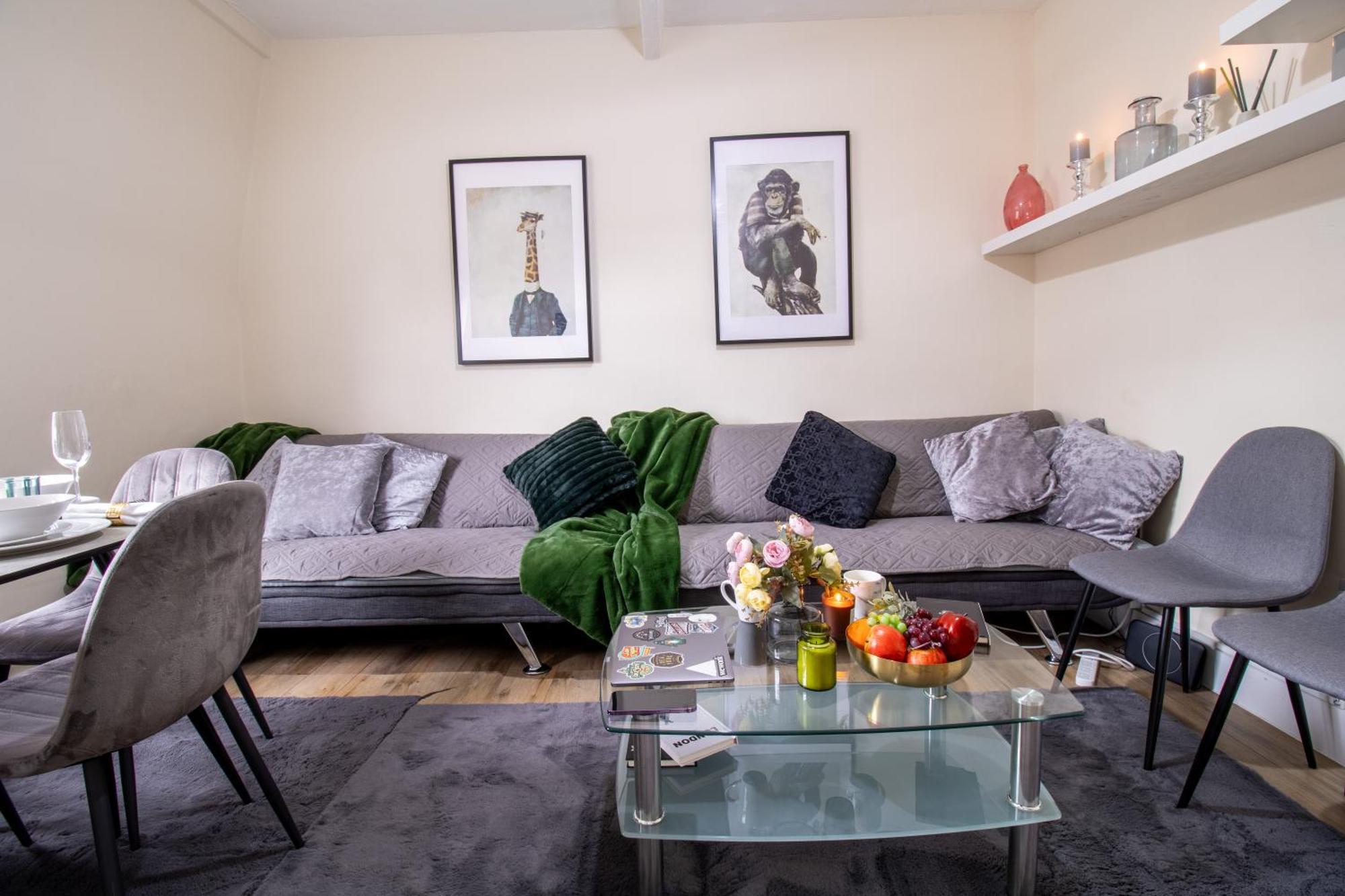 Cosy 2-Bedroom Apartment In Mayfair 8Cb - 4Th Floor No Elevator London Bagian luar foto